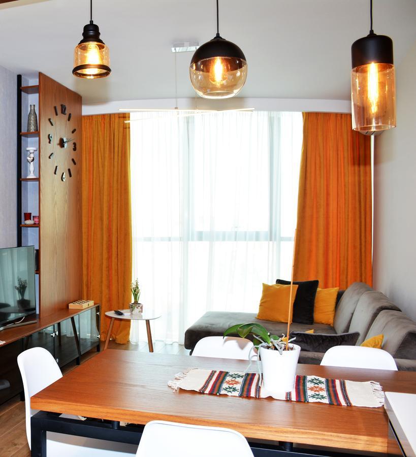 Central Luxury Apartment Tirana Værelse billede